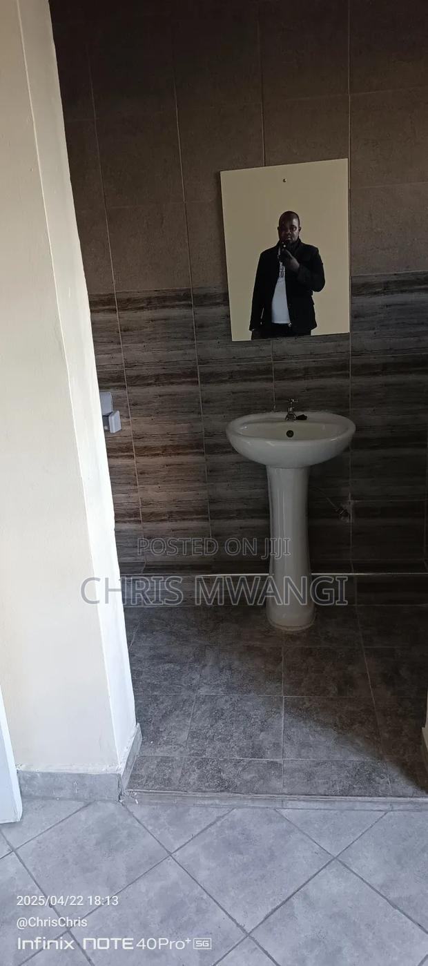 Furnished 1bdrm Block of Flats in Mirema Street, Roysambu for sale