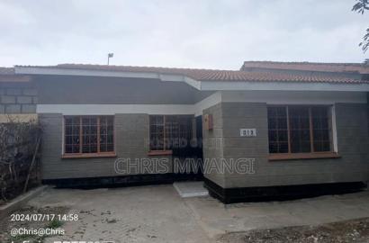 3bdrm Bungalow in Mlolongo Estate, Mombasa Road for sale