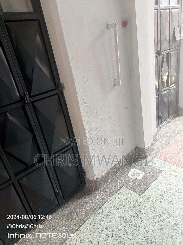 1bdrm Block of Flats in Kasarani Street, Seasons Estate for sale