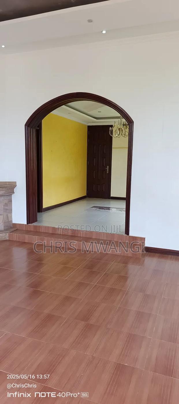 5bdrm Maisonette in Kenyatta Road Estate for sale