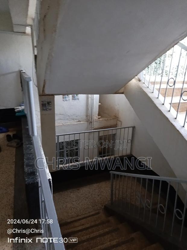 2bdrm Block of Flats in Ngumba Estate for sale