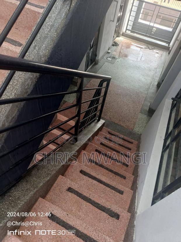 1bdrm Block of Flats in Kasarani Street, Seasons Estate for sale