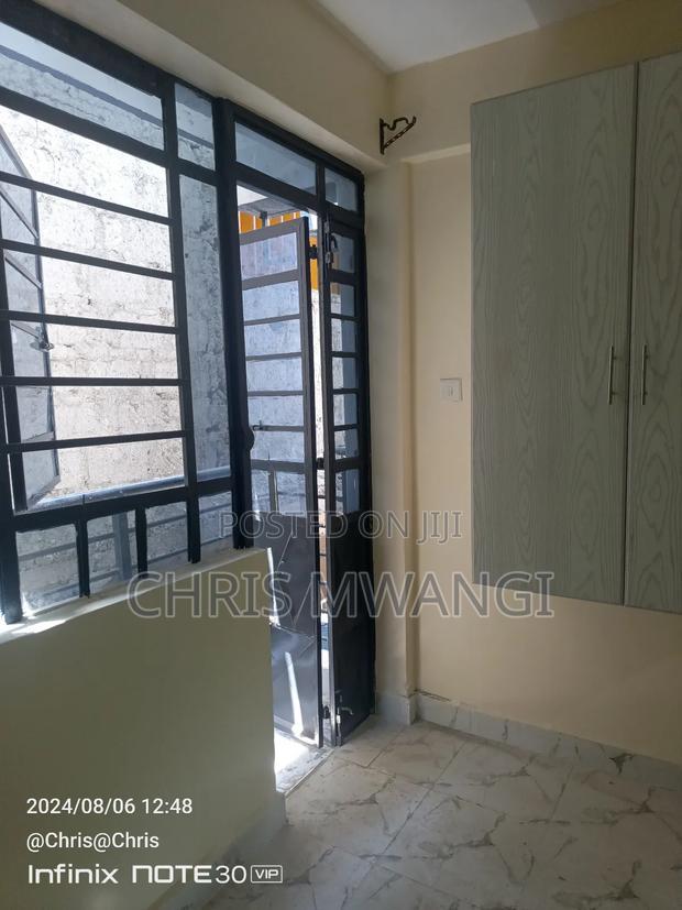 1bdrm Block of Flats in Kasarani Street, Seasons Estate for sale
