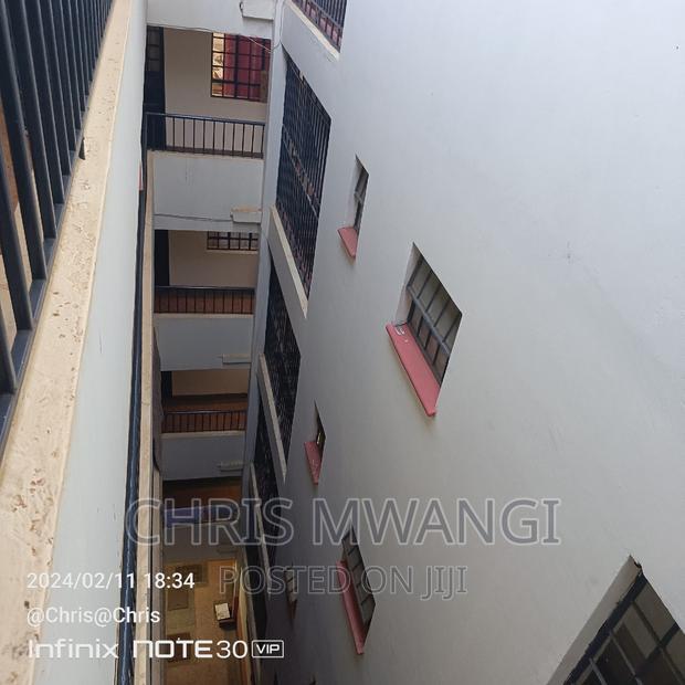 2bdrm Block of Flats in Thindigua Estate for sale