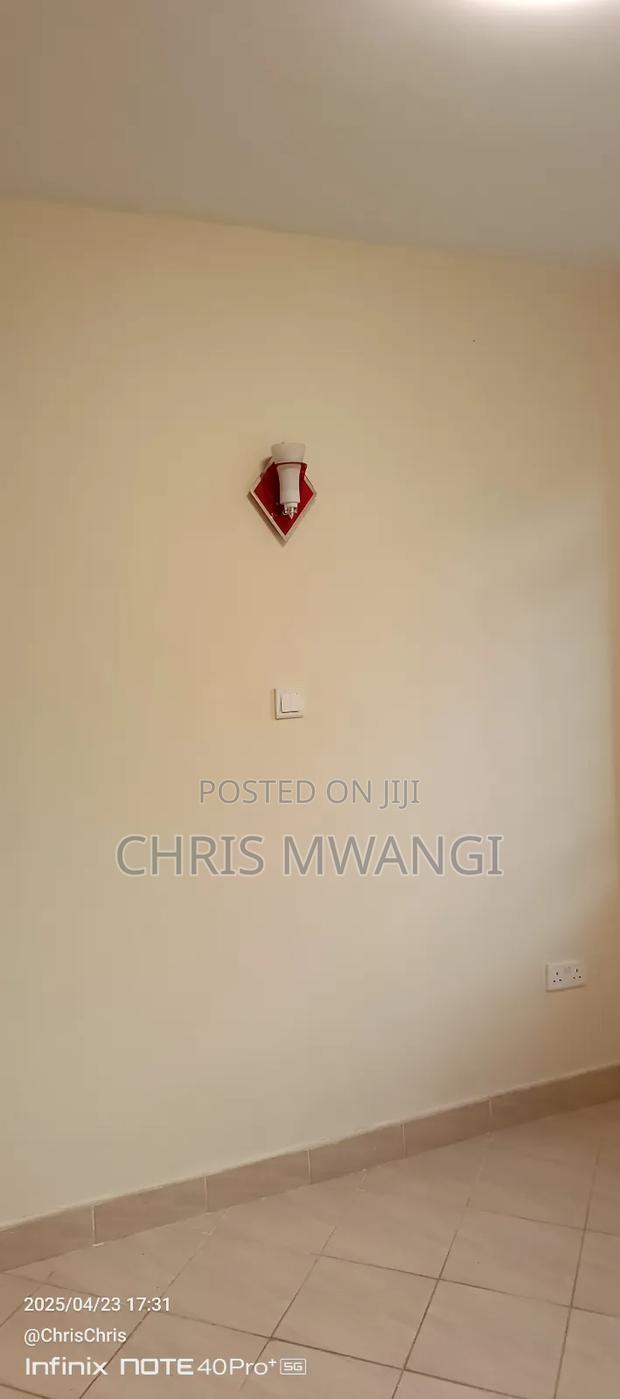 1bdrm Block of Flats in Ruiru Estate, Kwa Kairu for sale