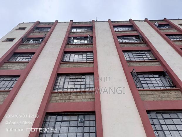 1bdrm Block of Flats in Imaradaima Estste for sale