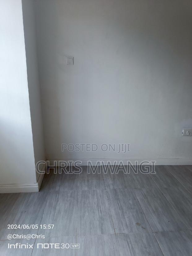 1bdrm Block of Flats in Imaradaima Estste for sale