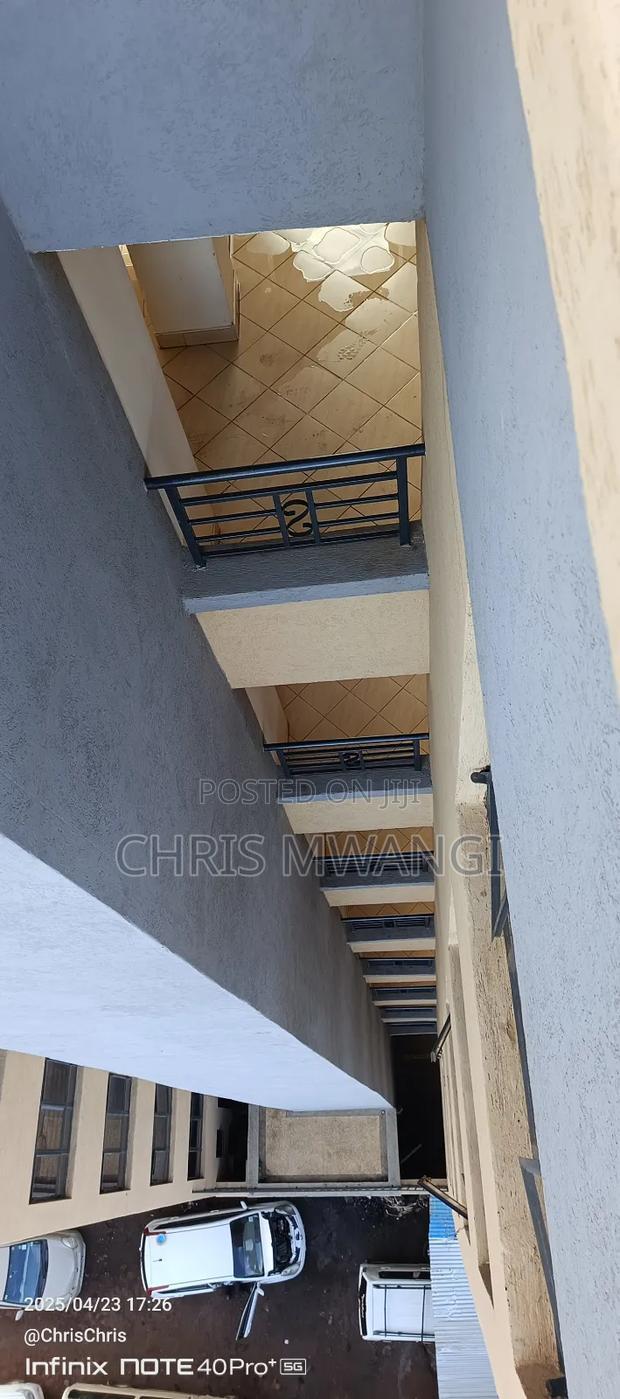 Furnished 1bdrm Block of Flats in Trm Estate, Roysambu for sale