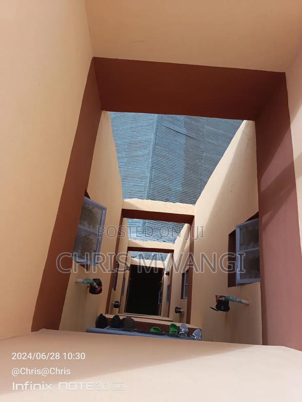 1bdrm Block of Flats in Waiteithia Estate, Thika for sale