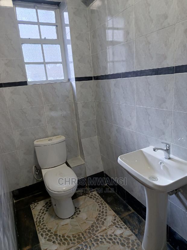 3bdrm Block of Flats in Muchatha Limuru Road, Ruaka for sale