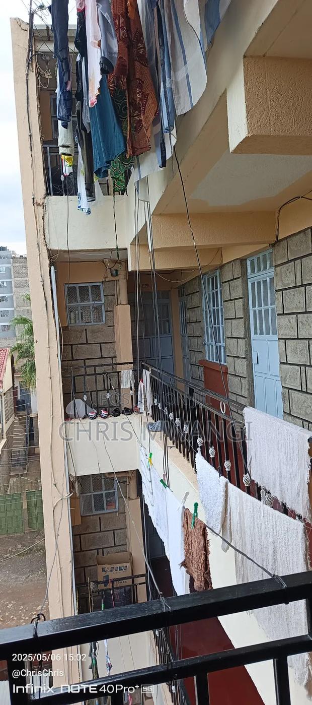 2bdrm Block of Flats in Season Street, Kasarani for sale