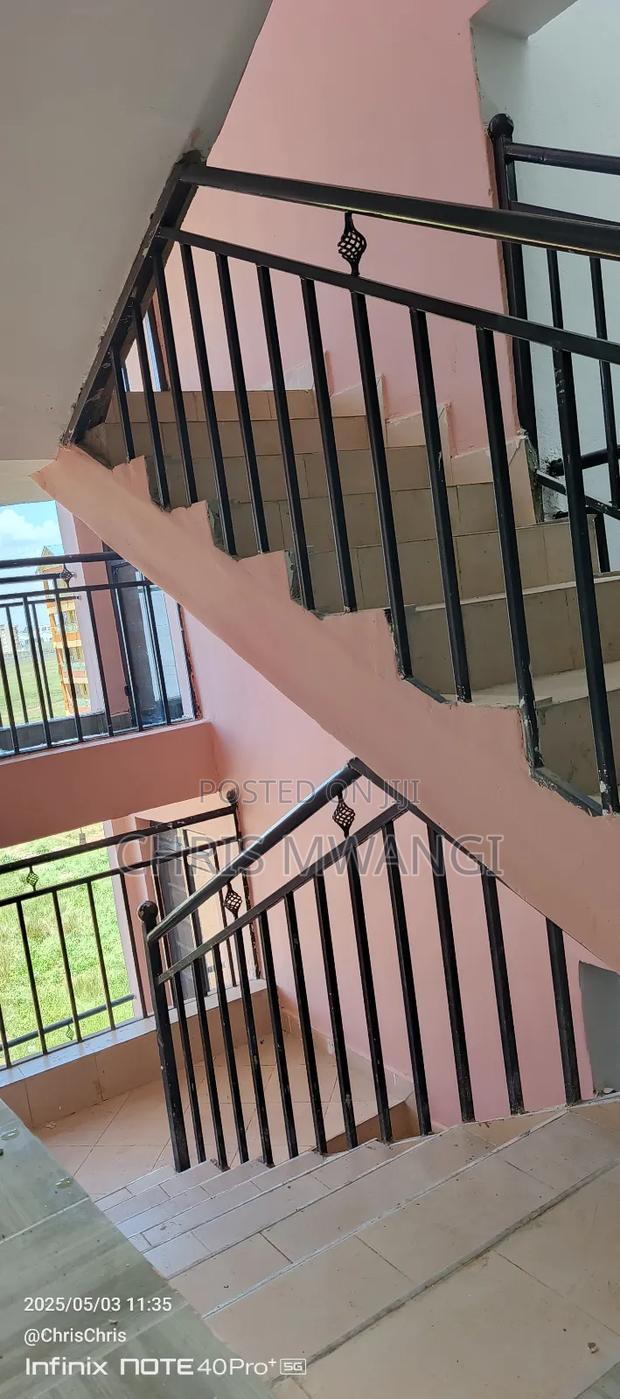1bdrm Block of Flats in Thika Clavers, Ngoingwa Estate for sale