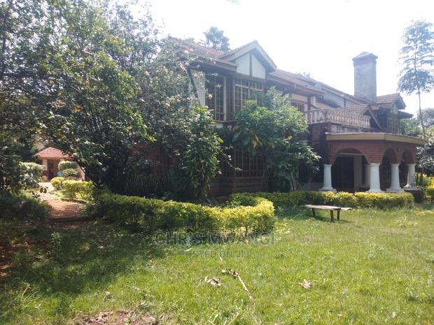 Furnished 5bdrm Maisonette in Mimosa Drive, Runda for Sale
