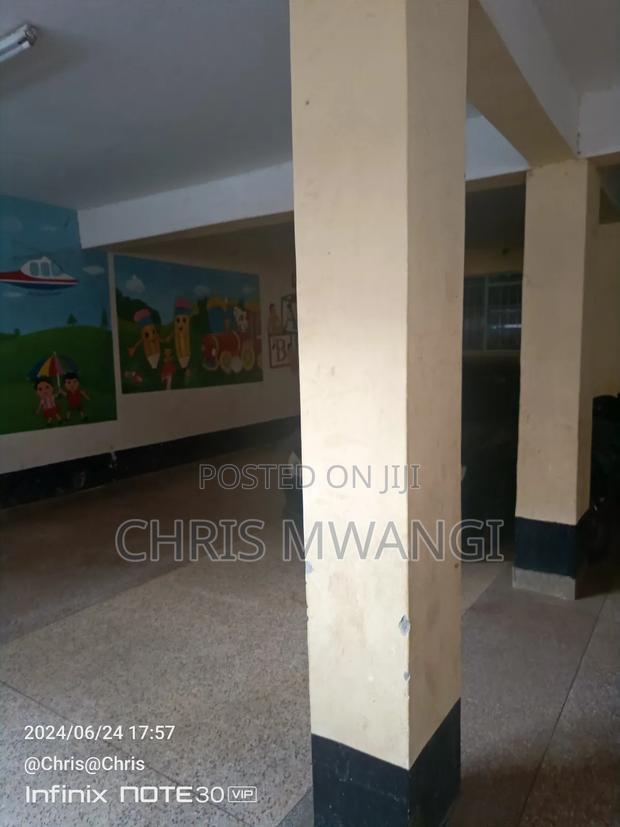 2bdrm Block of Flats in Ngumba Estate for sale