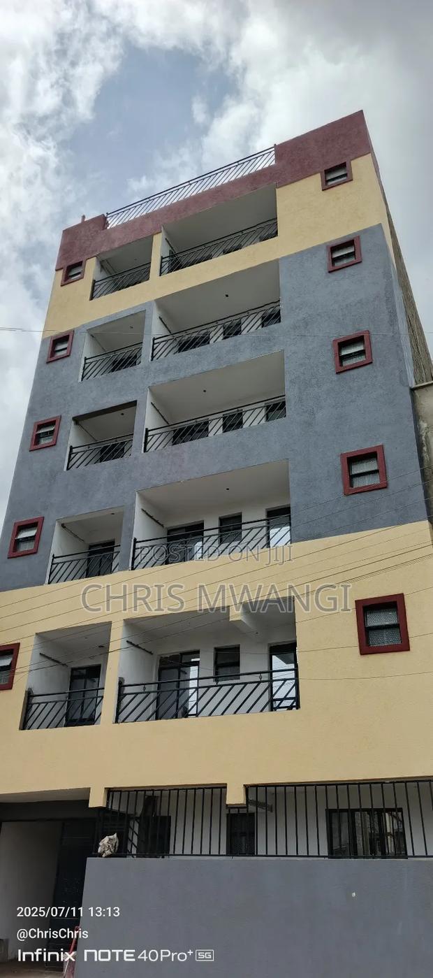 2bdrm Block of Flats in Kamakis Estate for sale