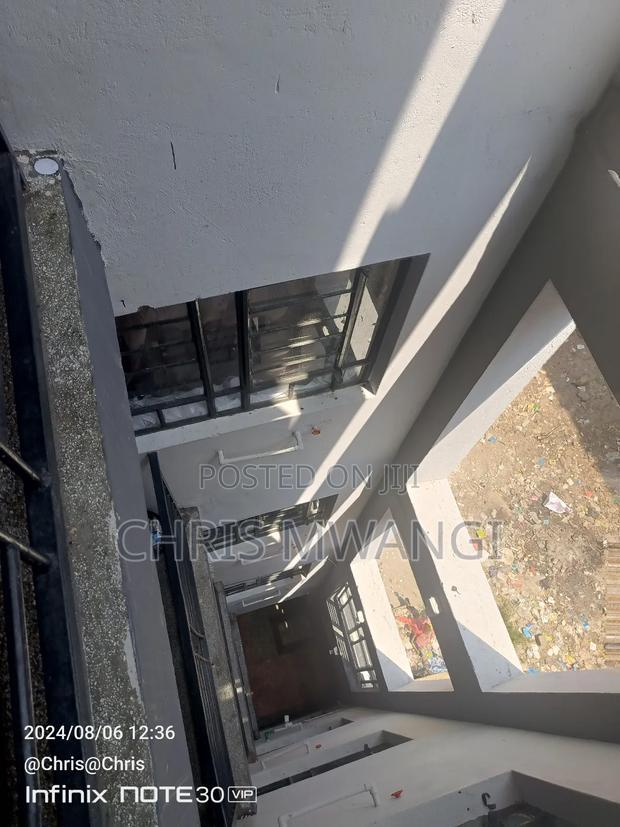 Furnished 1bdrm Block of Flats in Kasarani Estate for sale