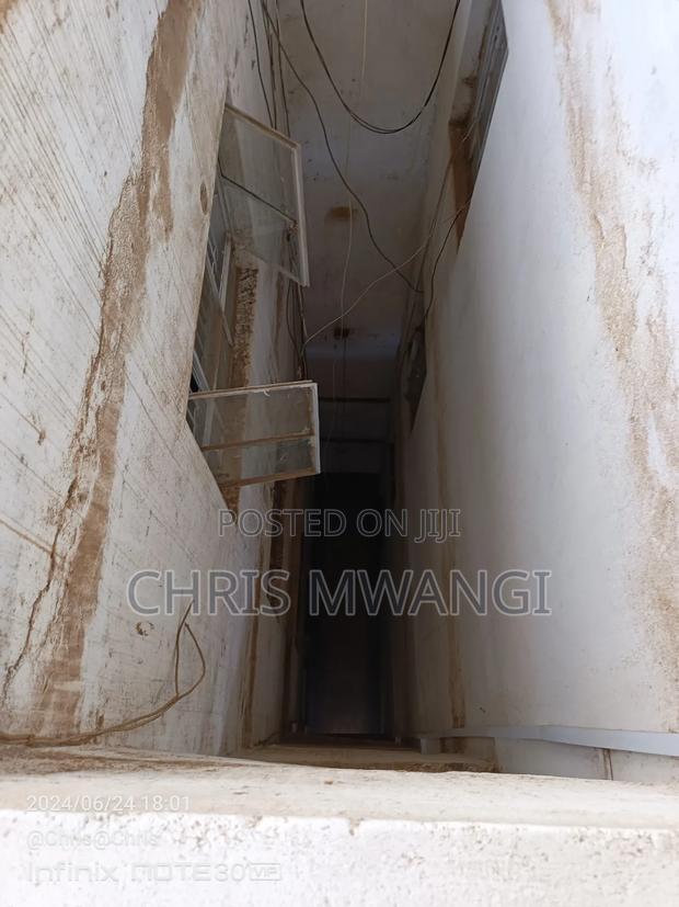 2bdrm Block of Flats in Ngumba Estate for sale