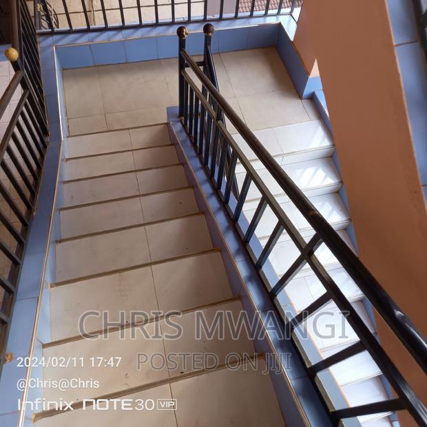 1bdrm Block of Flats in Kasarani Season, Seasons Estate for sale