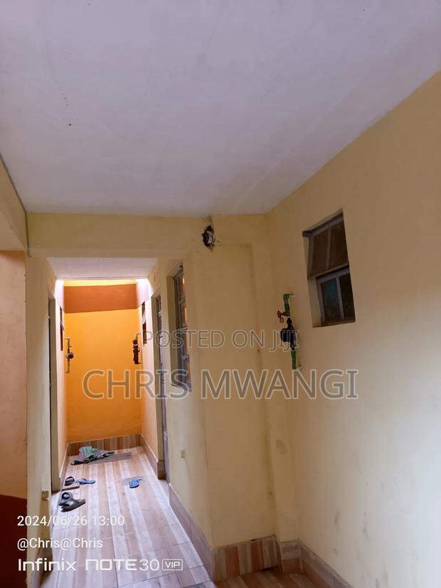 1bdrm Block of Flats in Waiteithia Street, Thika for sale