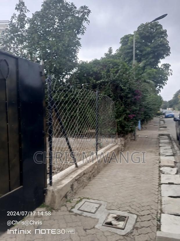 3bdrm Bungalow in Mlolongo Estate, Mombasa Road for sale