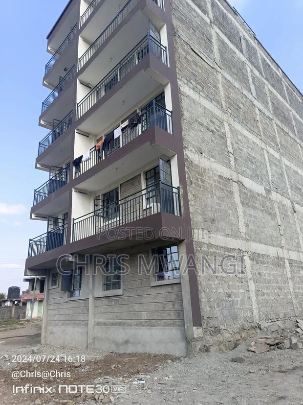 1bdrm Block of Flats in Kamakis Street for sale