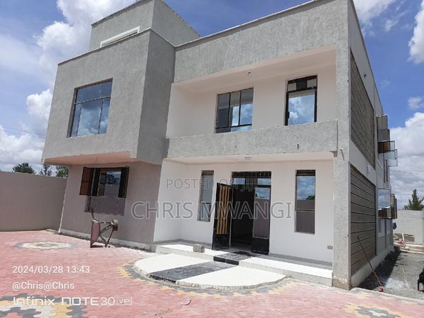 Furnished 4bdrm Maisonette in Joska Estate for sale