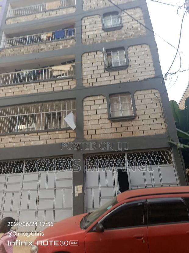 2bdrm Block of Flats in Ngumba Estate for sale