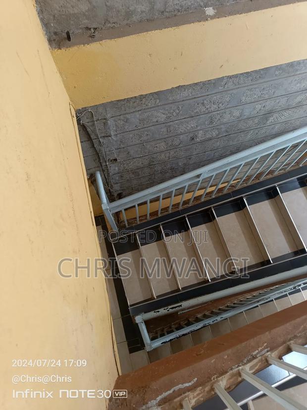 2bdrm Block of Flats in Membly Street, Membley Estate for sale