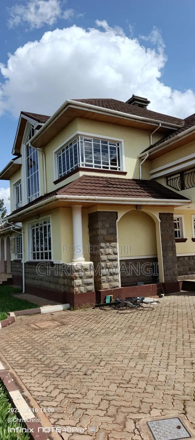 5bdrm Maisonette in Kenyatta Road Estate for sale