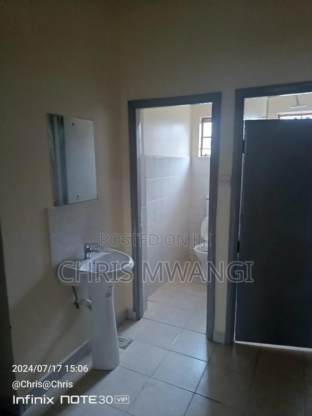 3bdrm Bungalow in Valley Street, Mombasa Road for sale