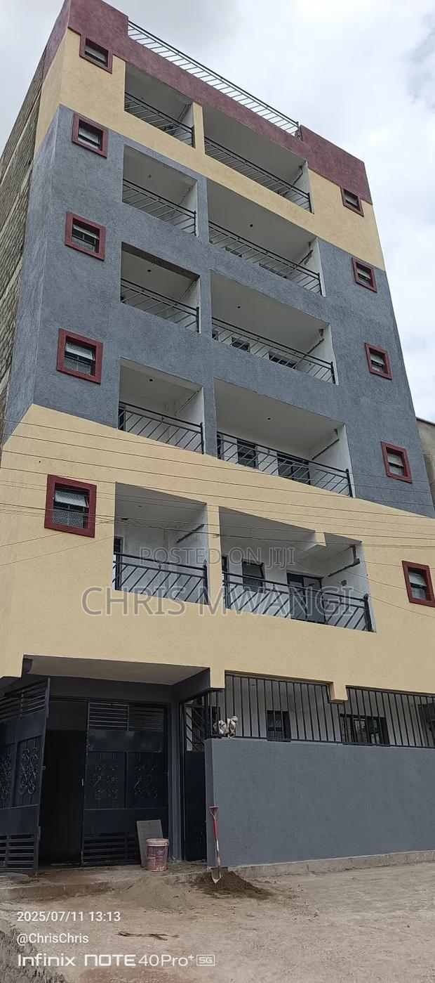 Furnished 2bdrm Block of Flats in Kamakis Street for sale