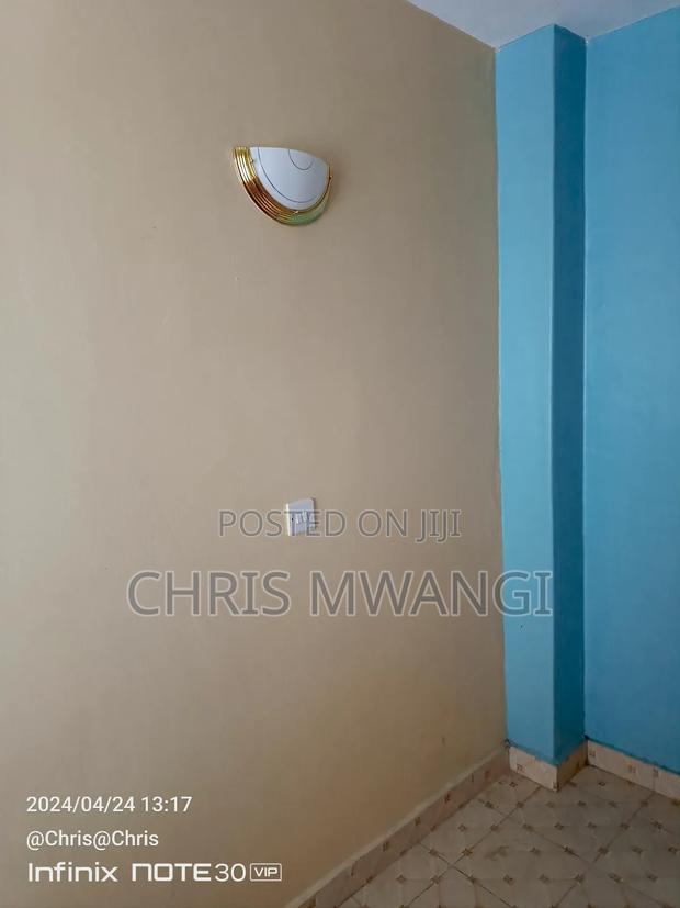 2bdrm Block of Flats in Kamakis Estate for sale