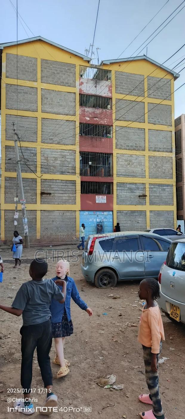 1bdrm Block of Flats in Zimmerman Estate for sale