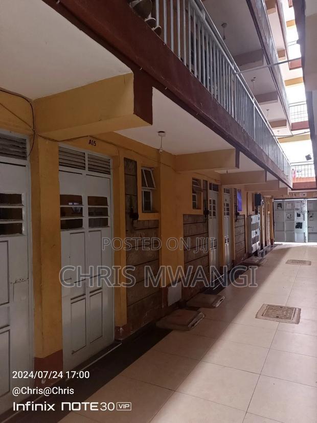 1bdrm Block of Flats in Kiunguro Street, Membley Estate for sale