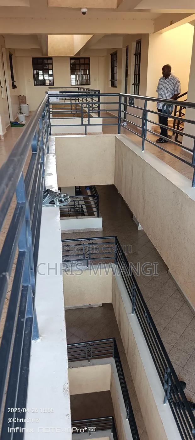 1bdrm Block of Flats in Zimmerman Estate for sale