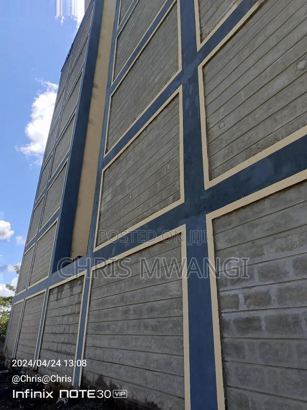 2bdrm Block of Flats in Kamakis Estate for sale