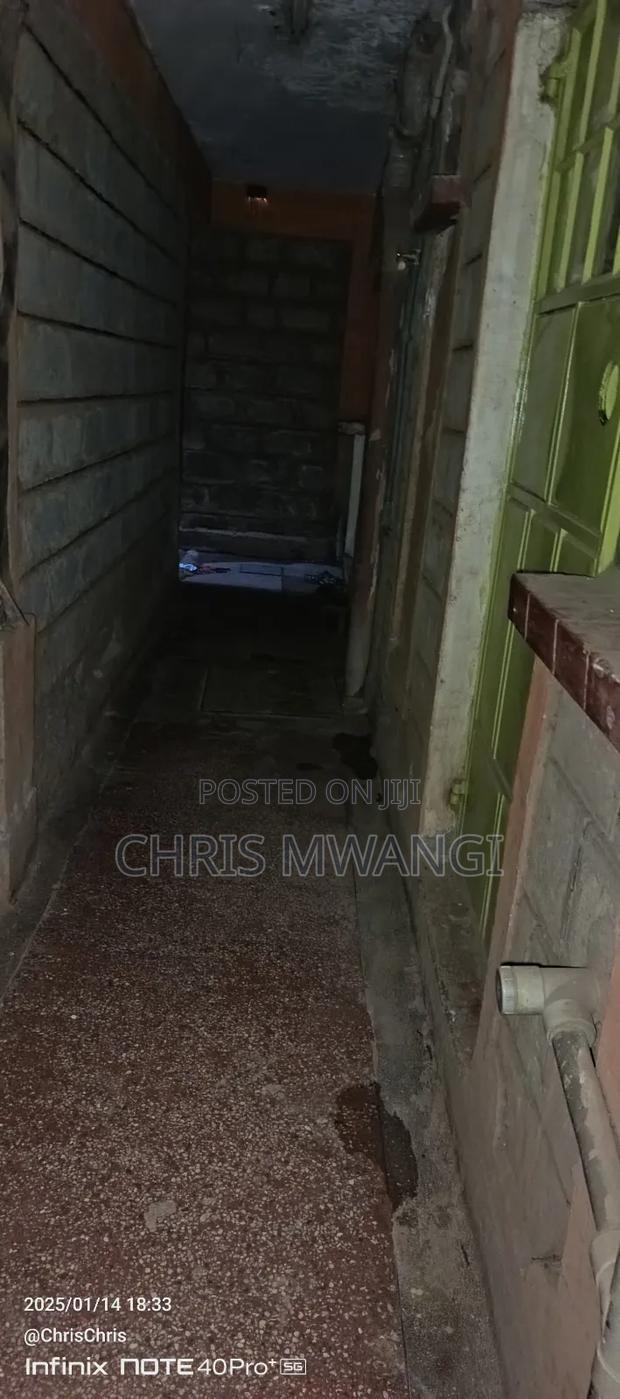 1bdrm Block of Flats in Sportview Street, Kasarani for sale