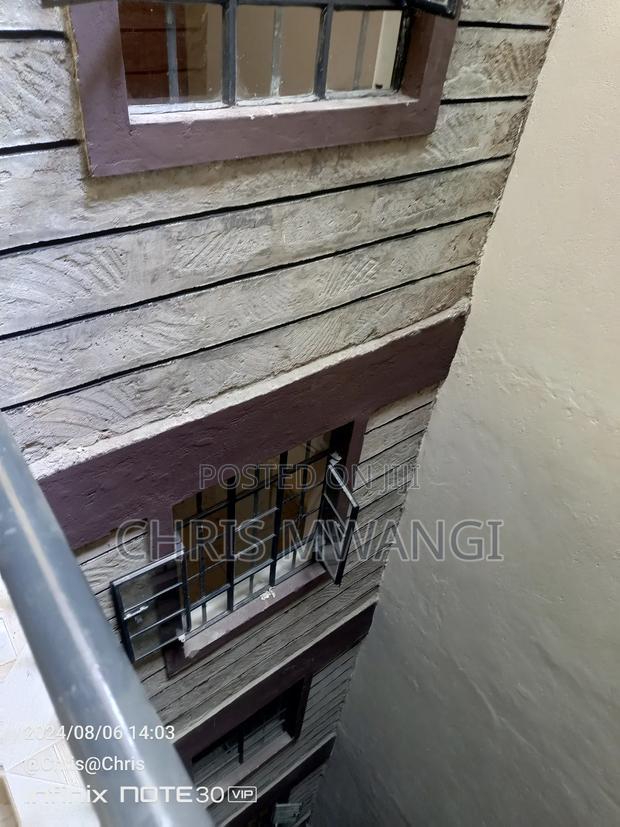 1bdrm Block of Flats in Kamakis Estate for sale