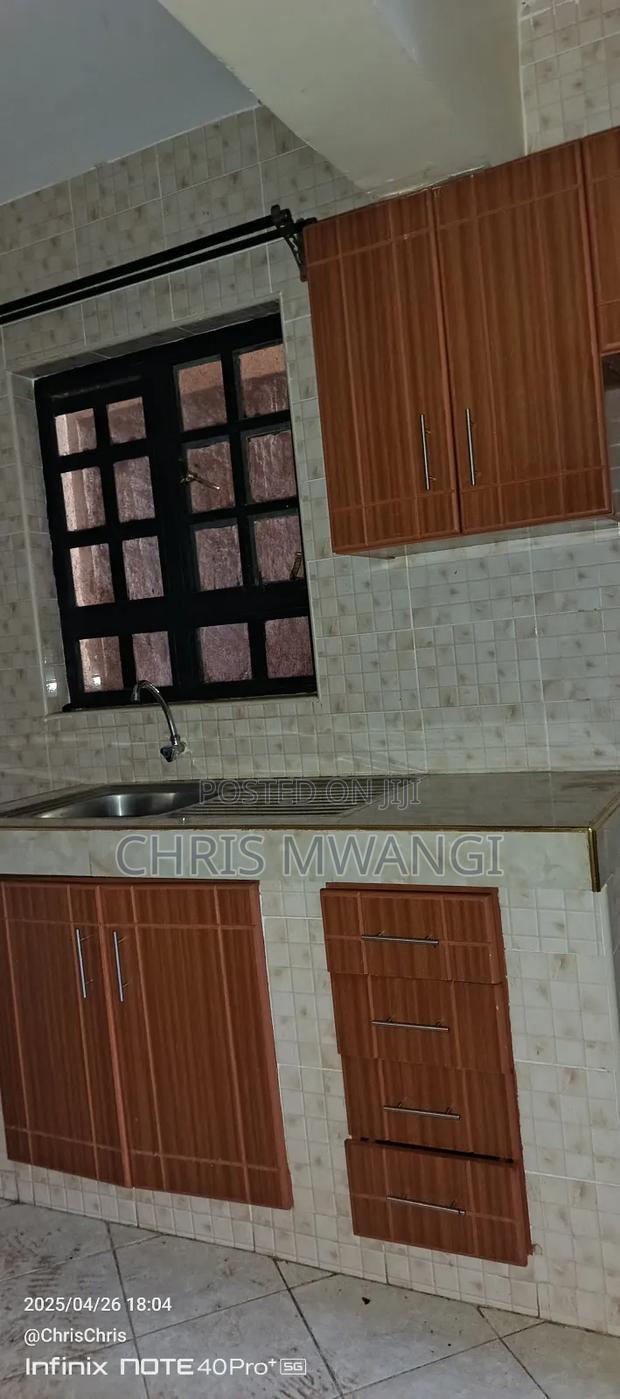 1bdrm Block of Flats in Roysambu Trm Street for sale