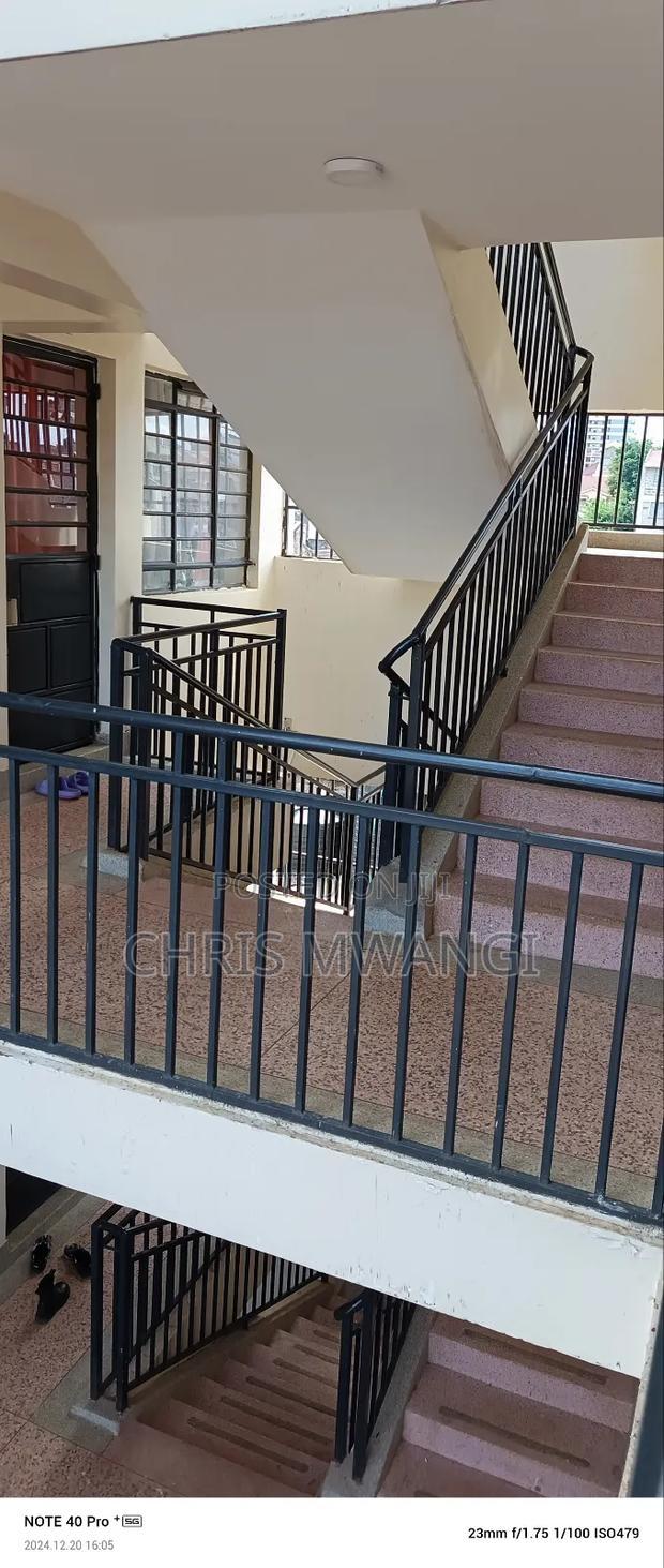 1bdrm Block of Flats in Seasons Estate for sale