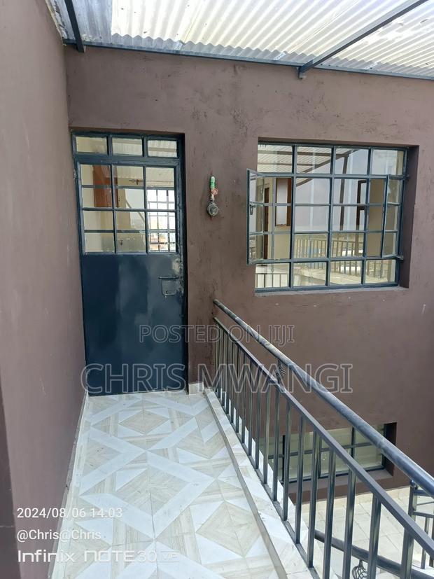 1bdrm Block of Flats in Kamakis Estate for sale