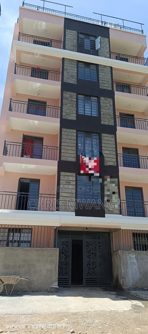 Furnished 1bdrm Block of Flats in Ngoigwa Estate, Thika for sale