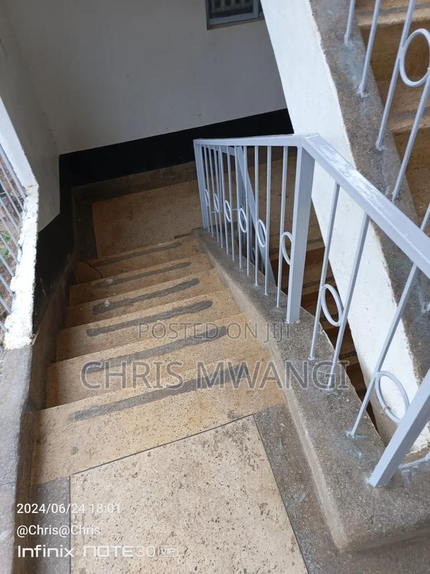 2bdrm Block of Flats in Ngumba Estate for sale