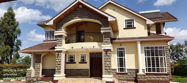 Furnished 5bdrm Block of Flats in Kenyatta Road Estate for sale