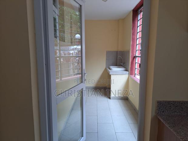 3bdrm Apartment in Kilimani, Hurlingham for sale