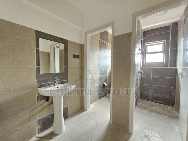 3bdrm Apartment in Uthiru for rent