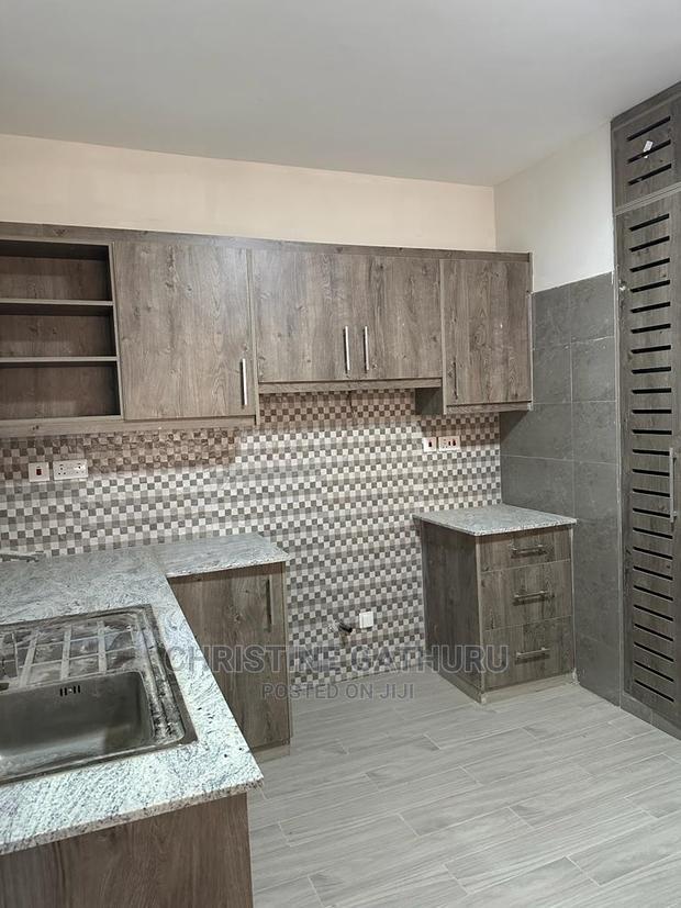 3bdrm Apartment in Ruaka Road for rent