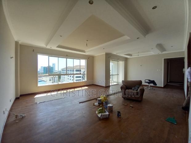 4bdrm Apartment in Riverside for rent