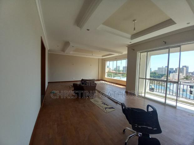 4bdrm Apartment in Riverside for rent