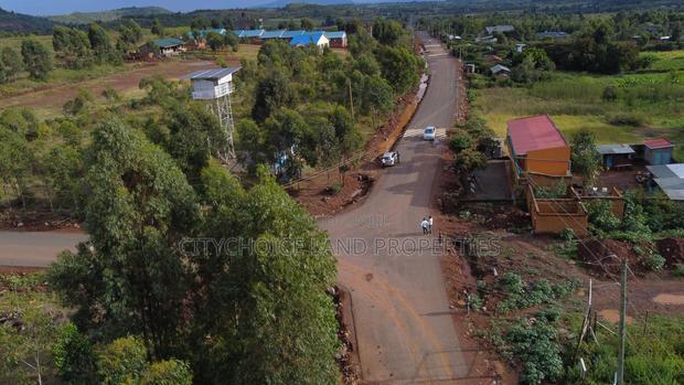 A Gated Community With 19 Plots!
